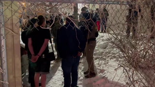 Immigration officers raid Colorado nightclub in Trump deportation plan