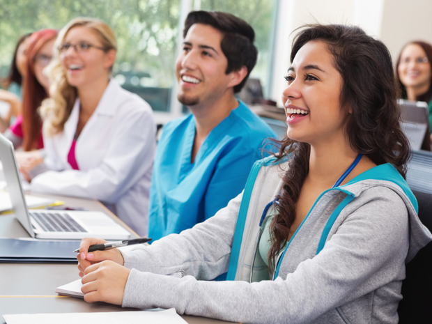 How To Study In Nursing School (And Pass With Flying Colors)