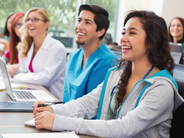 How To Study In Nursing School (And Pass With Flying Colors)