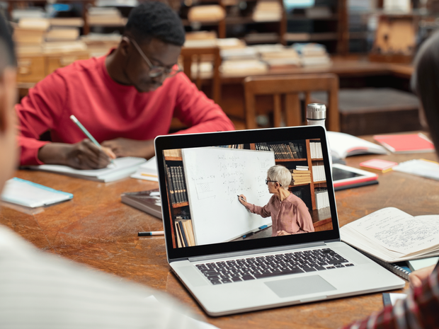 How to Use Video to Teach Students Effectively